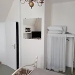 Odette Apartman *